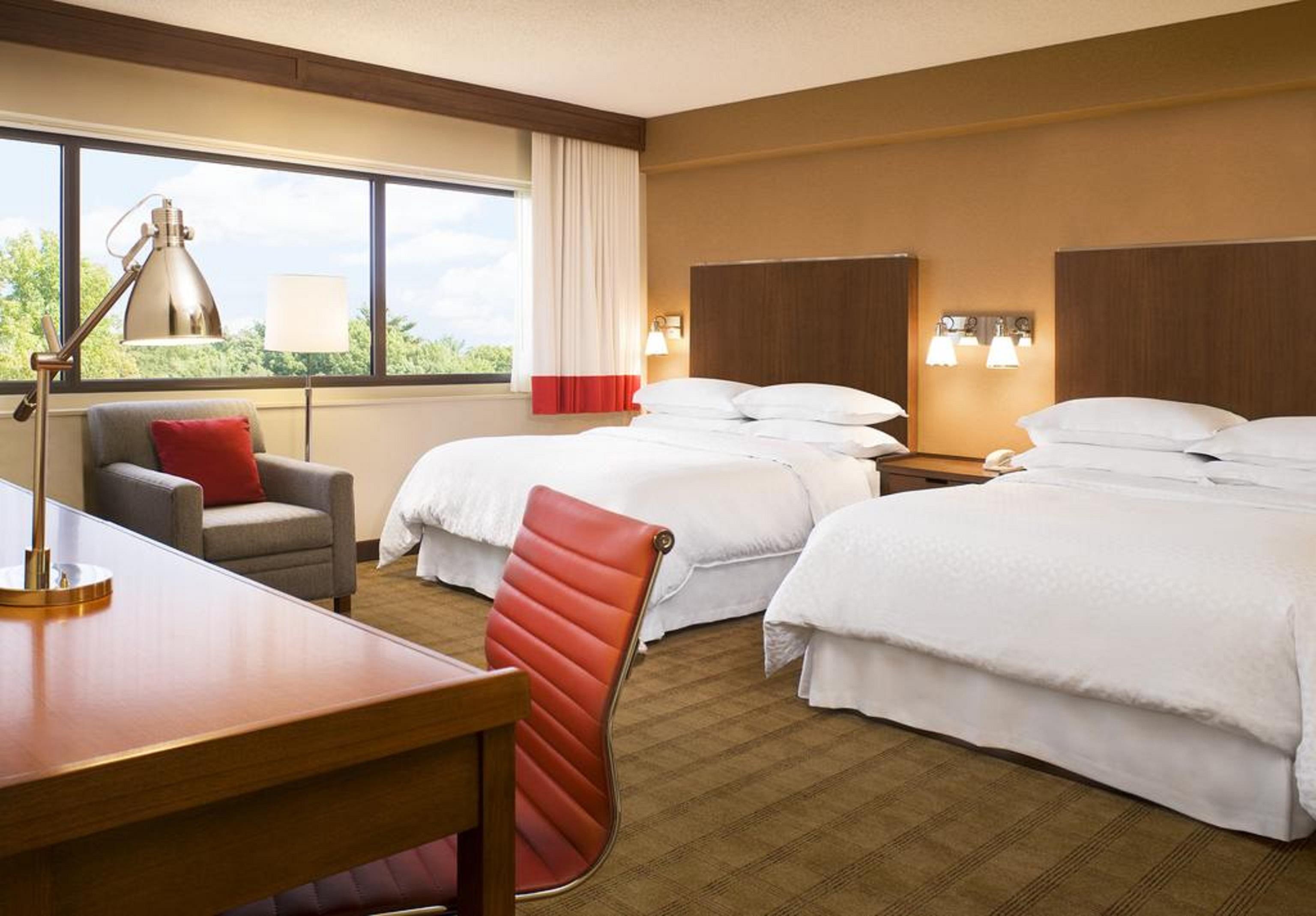 Four Points By Sheraton Cleveland Airport Exteriör bild