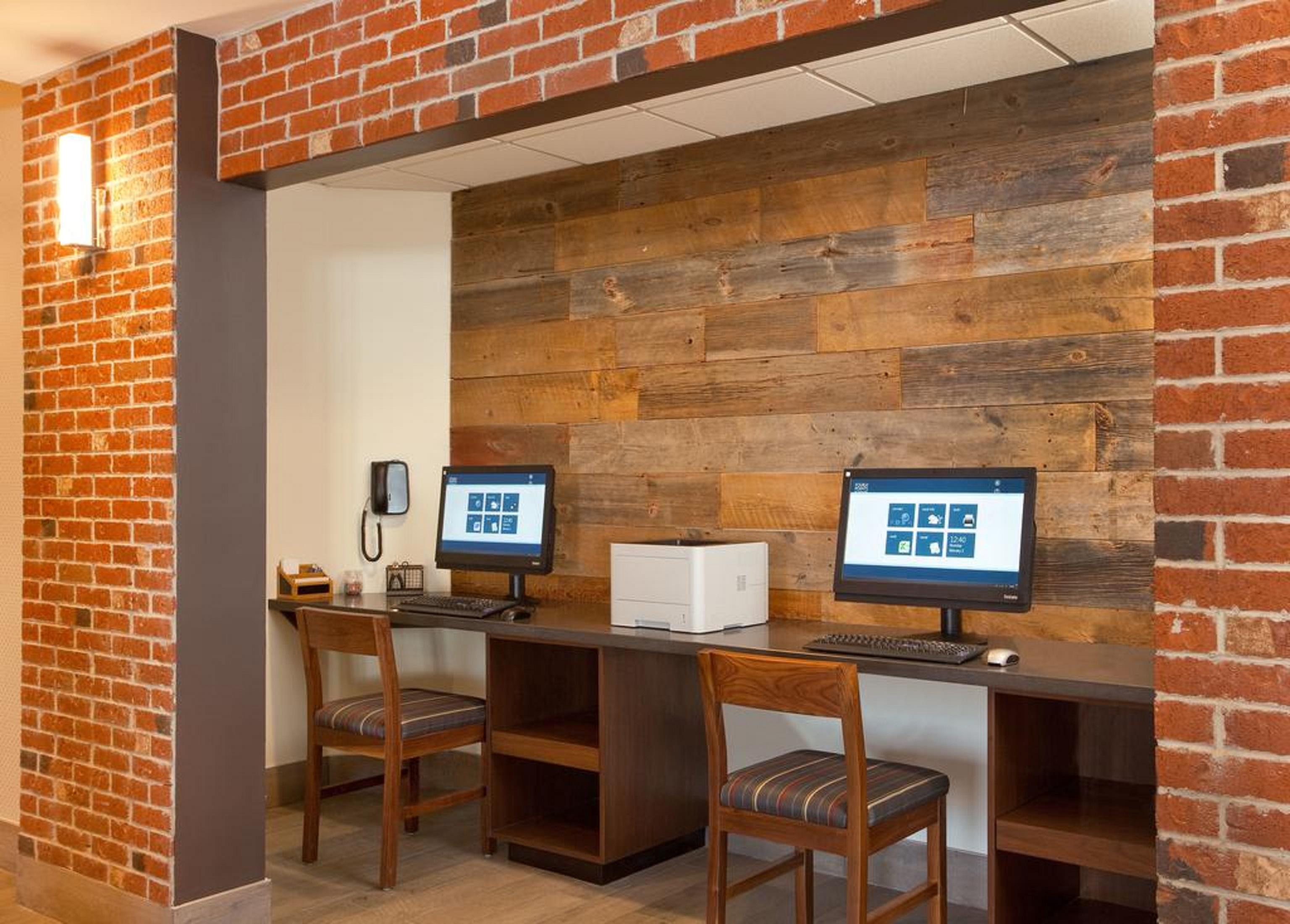 Four Points By Sheraton Cleveland Airport Bekvämligheter bild
