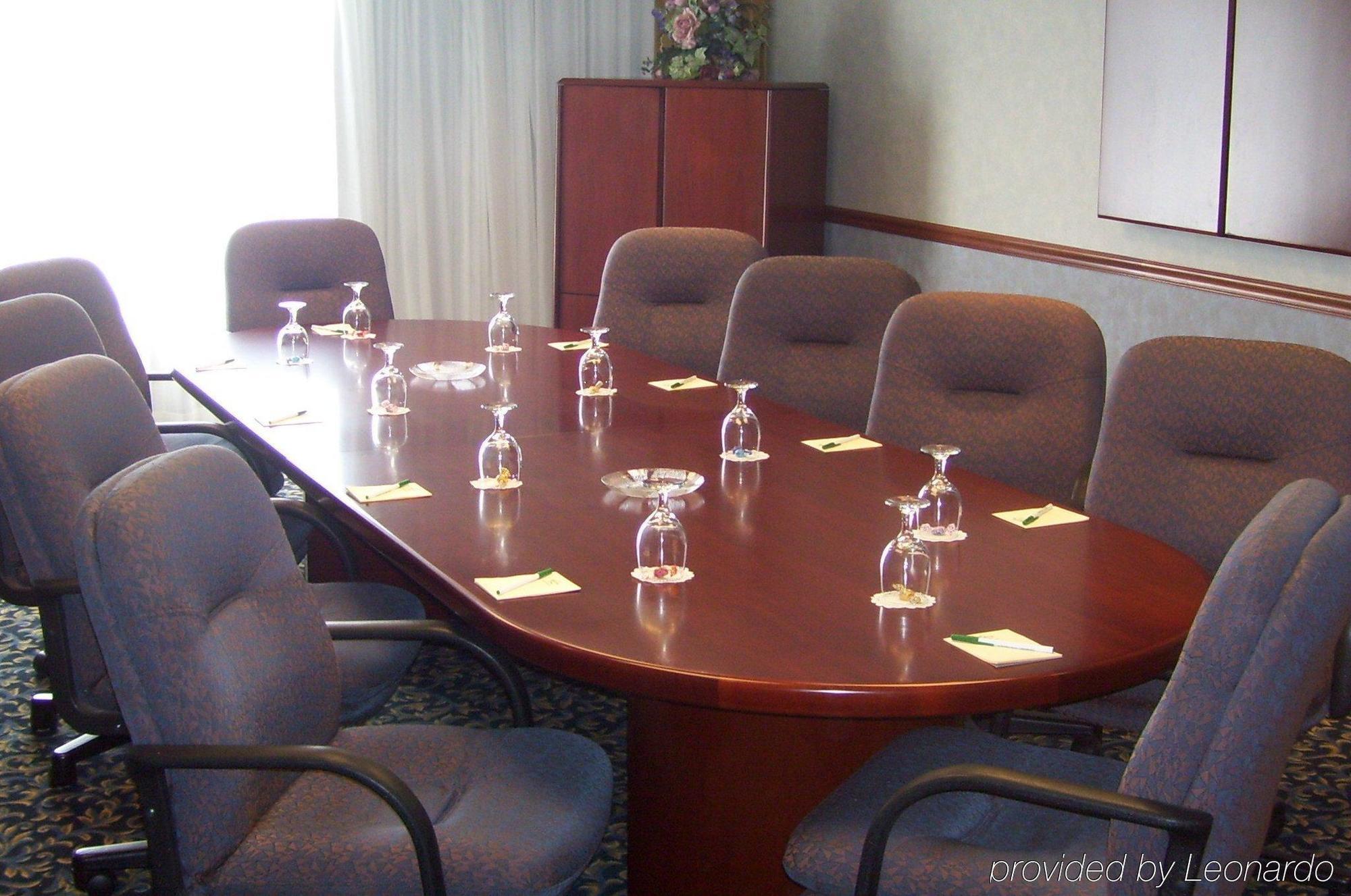 Four Points By Sheraton Cleveland Airport Exteriör bild